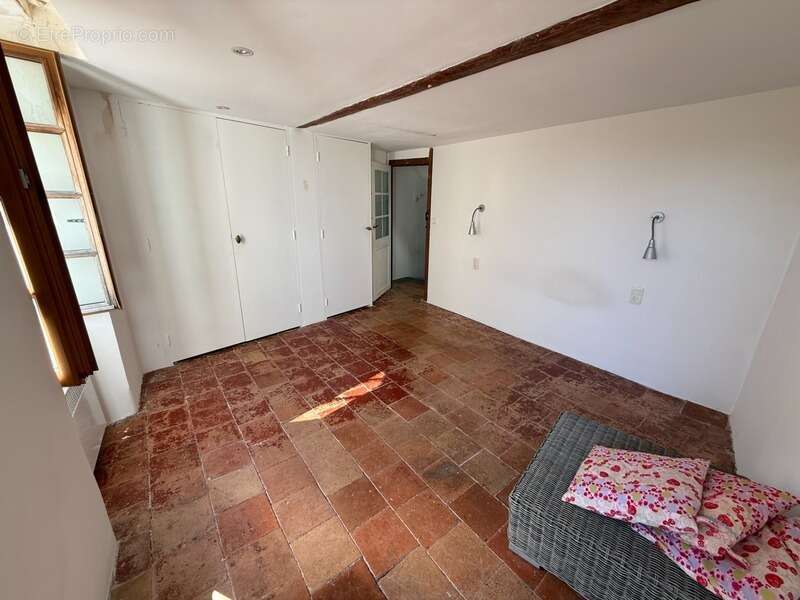 Maison à SERVIES-EN-VAL