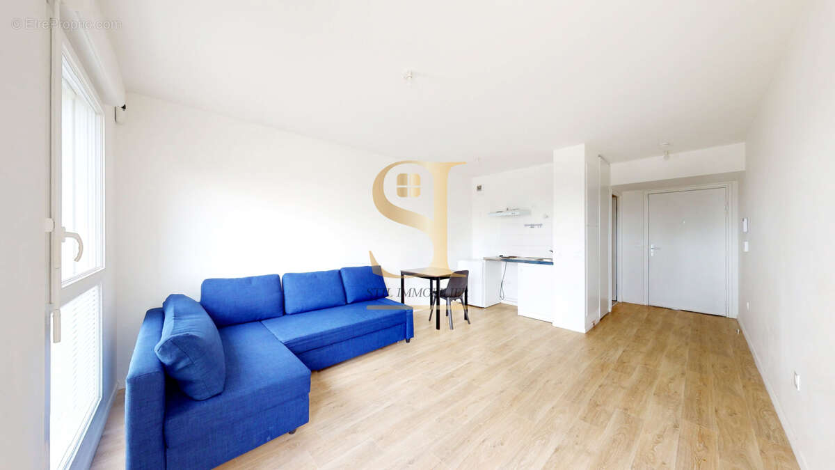Appartement à CORBEIL-ESSONNES
