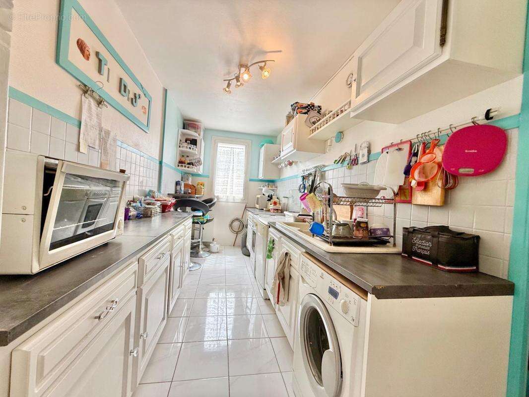 Appartement à SAVIGNY-LE-TEMPLE