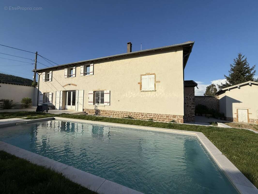 Maison à VILLEFRANCHE-SUR-SAONE