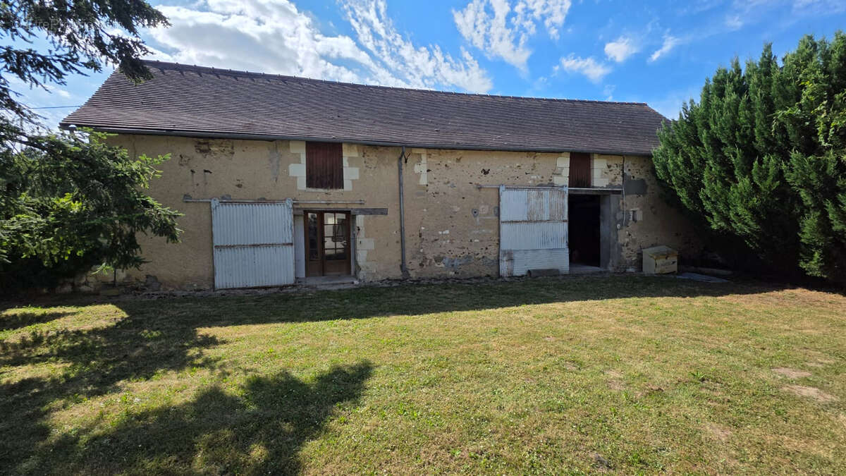 Maison à LES ORMES