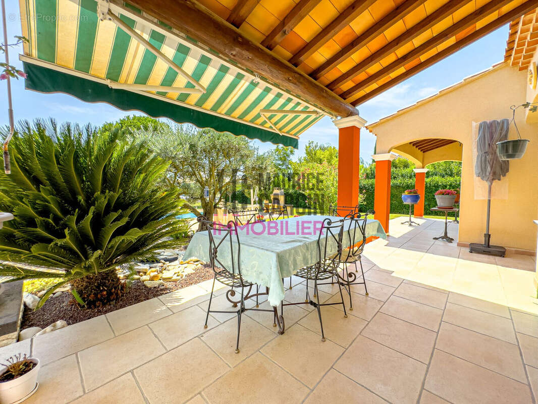 Maison 115 m² à Jonquieres  - photo 8