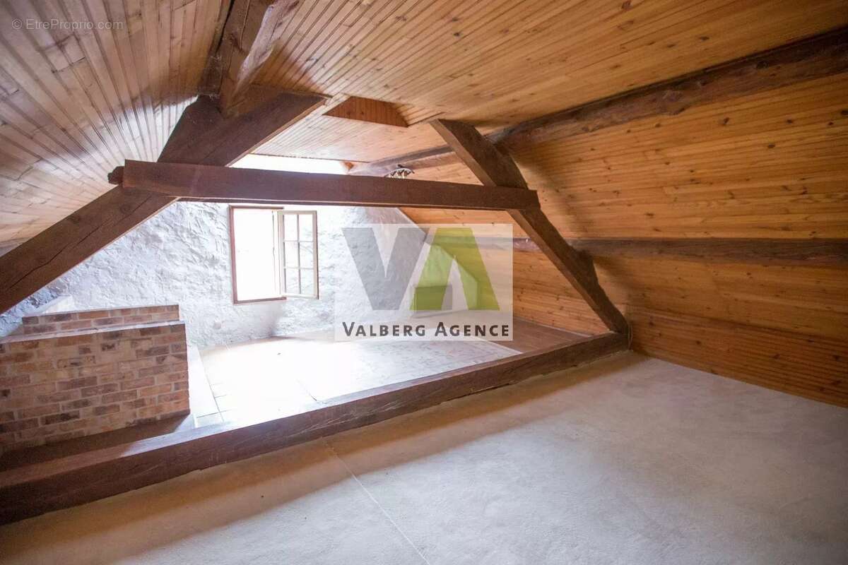 Maison à Villeneuve d' Entraunes - photo 4