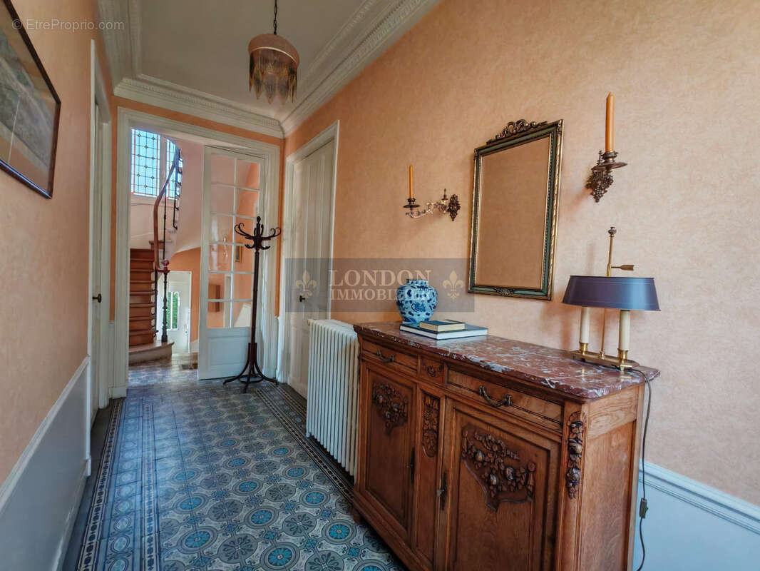 Maison à VERSAILLES