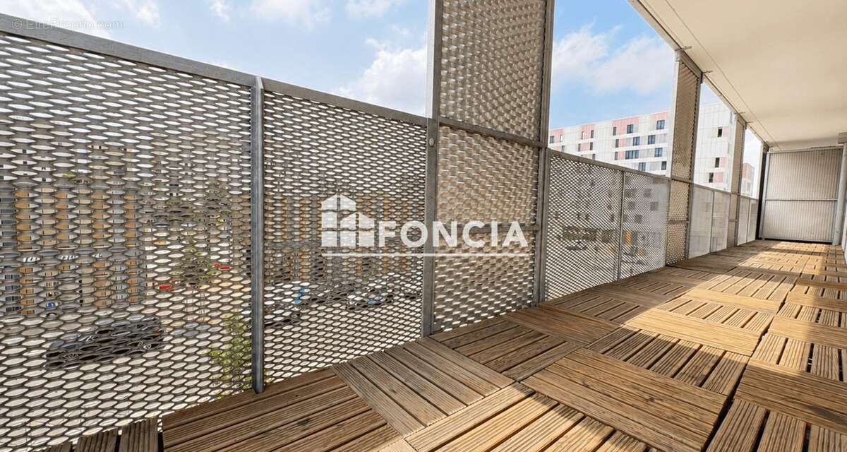 Type 3 avec Grande Terrasse privative de 23 m2 et Place de parking en sous-sol - photo 2