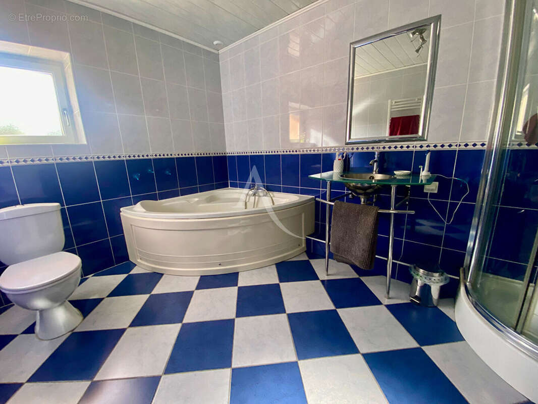 Maison à SAINT-PHILBERT-DE-GRAND-LIEU