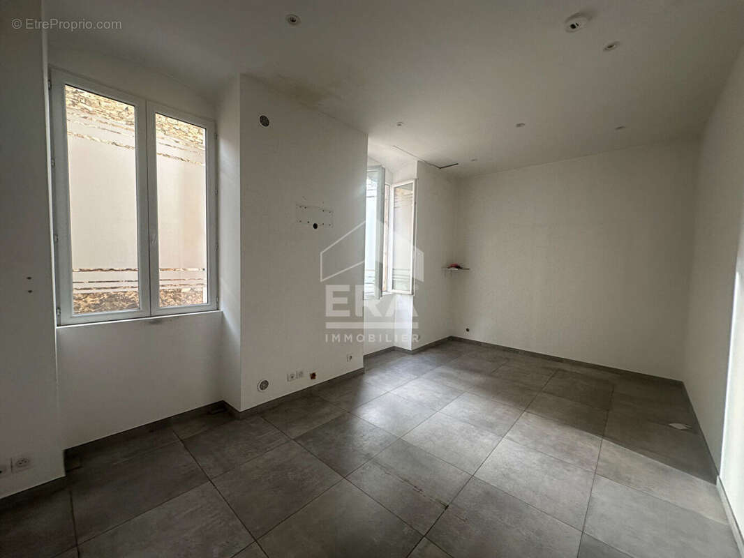 Appartement à SAINT-MAXIMIN-LA-SAINTE-BAUME