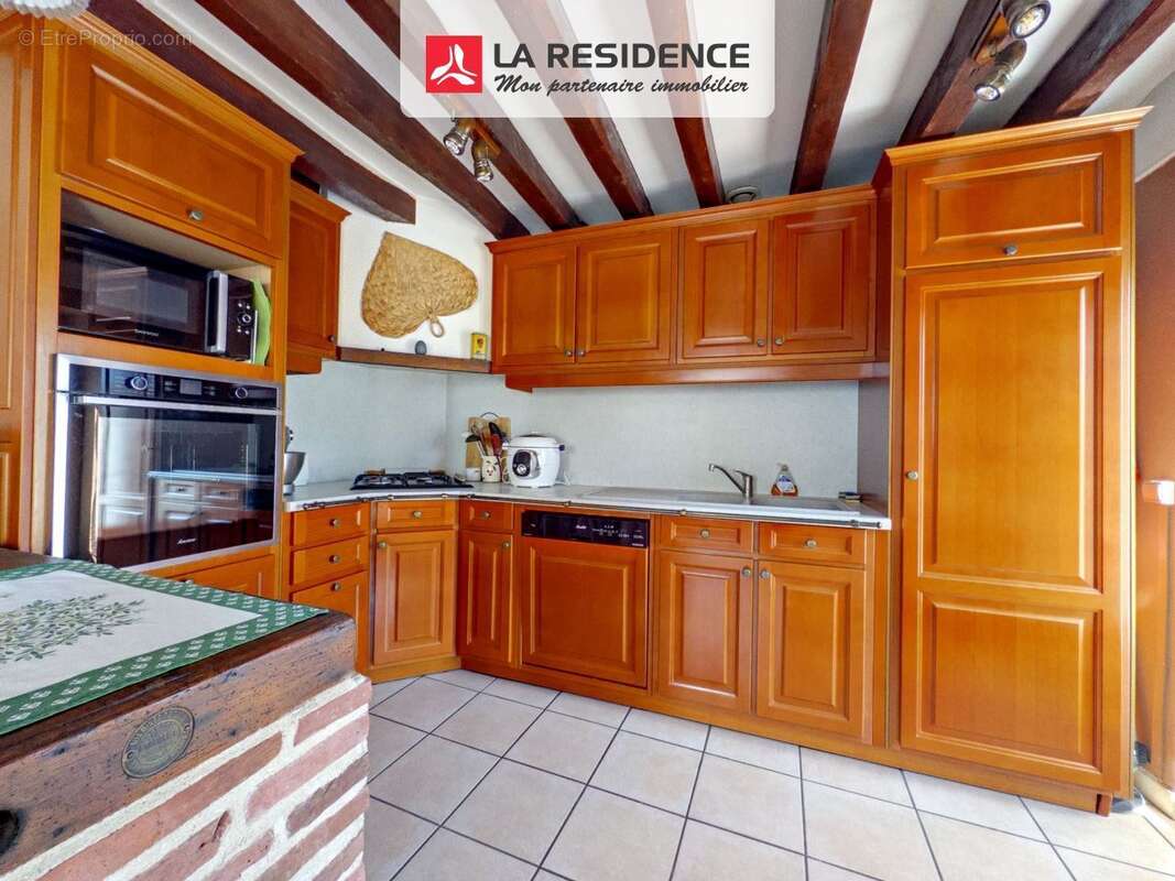 Maison à AULNAY-SUR-MAULDRE