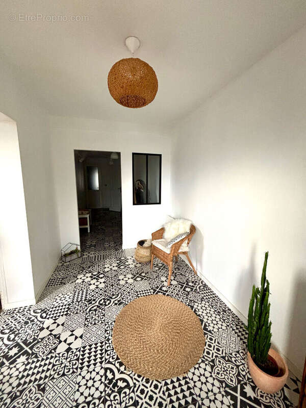 Maison à GRUCHET-LE-VALASSE