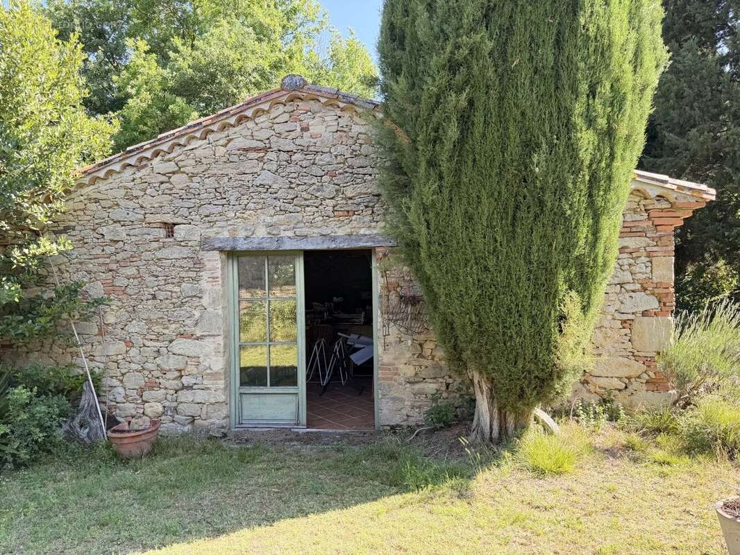 Maison à CARAMAN