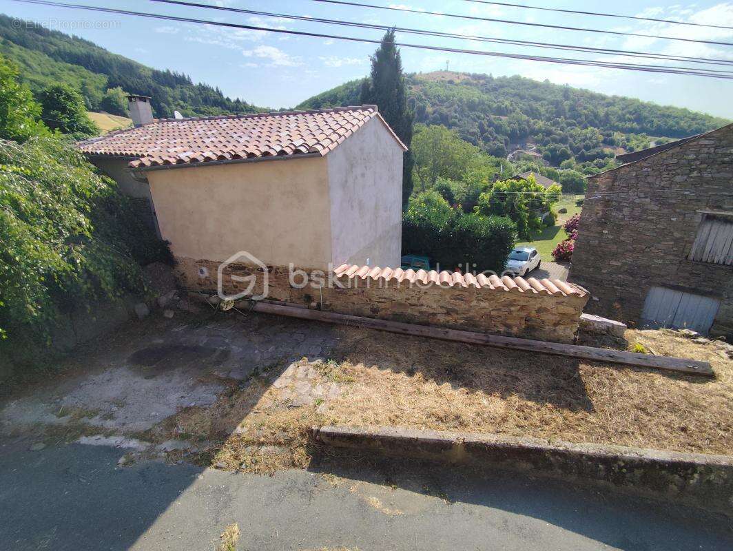 Maison à SAINT-PONS-DE-THOMIERES