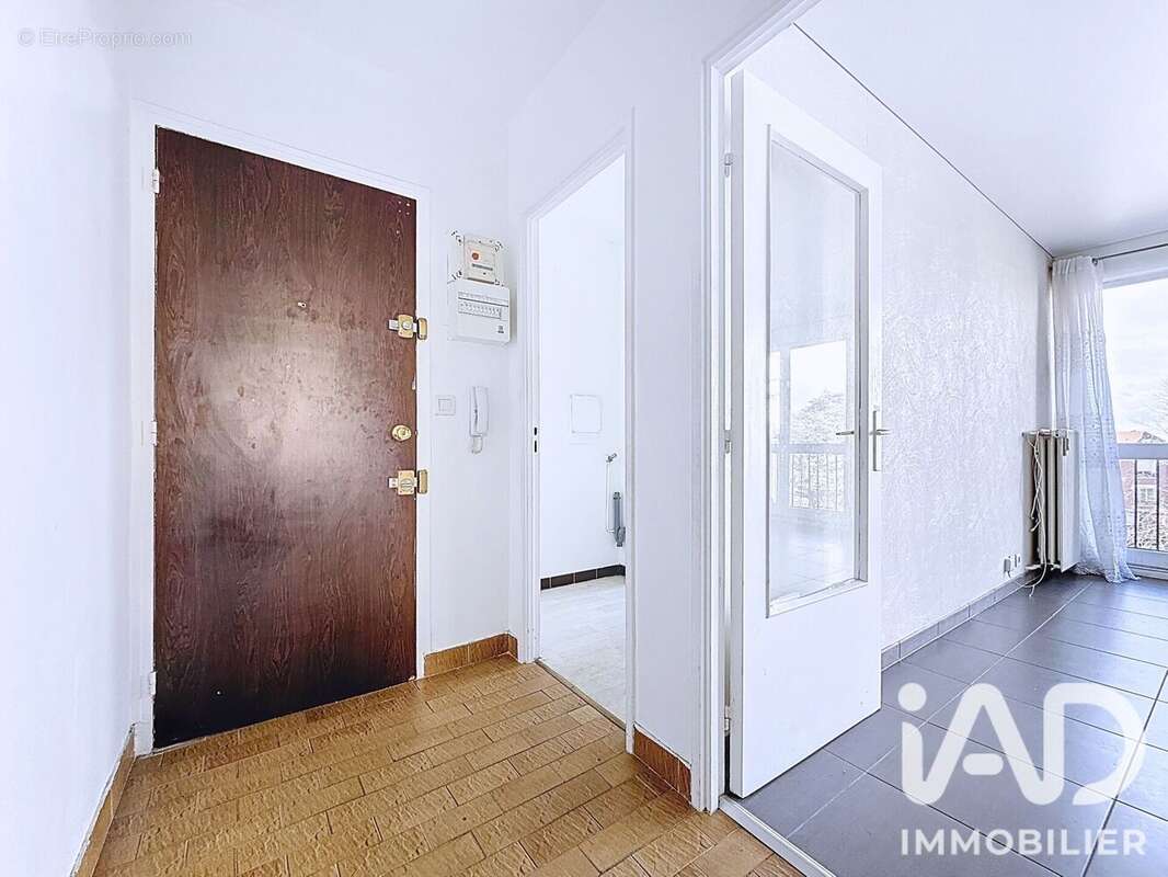 Appartement 61 m² à Ris-Orangis  - photo 4