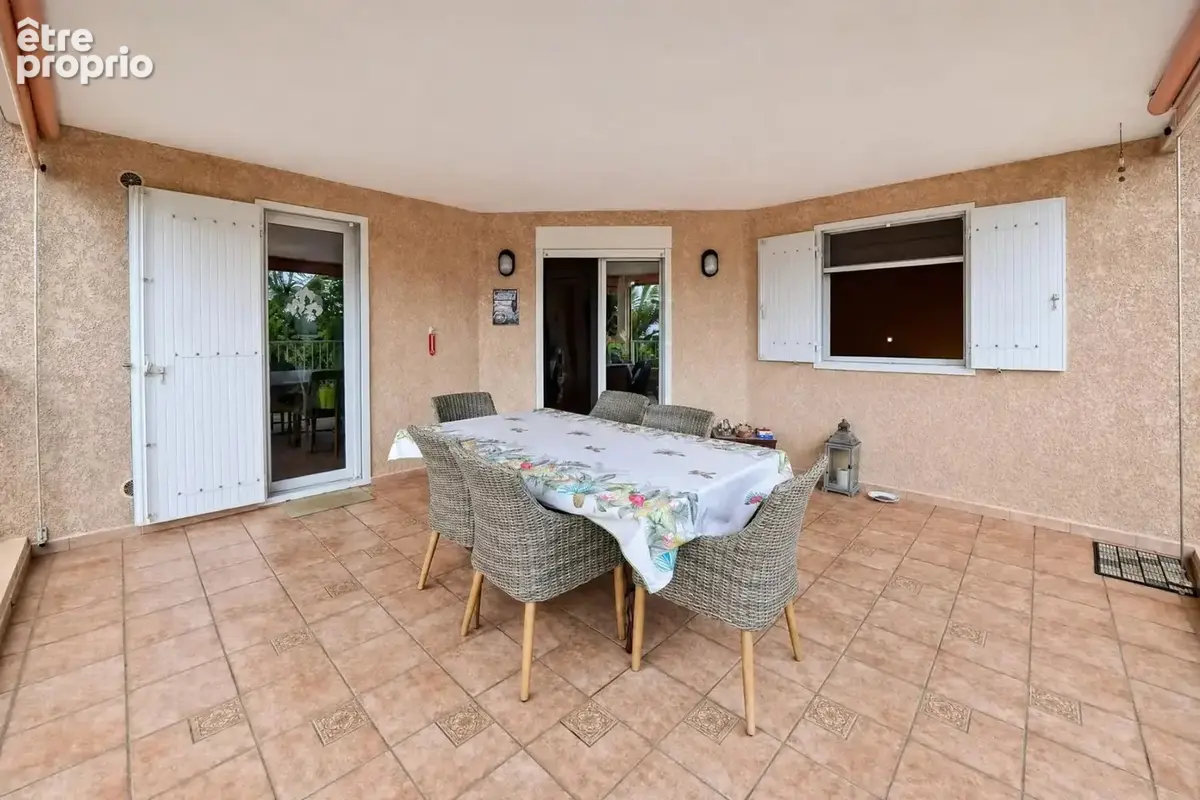 Maison à vendre - Le Tampon - photo 6