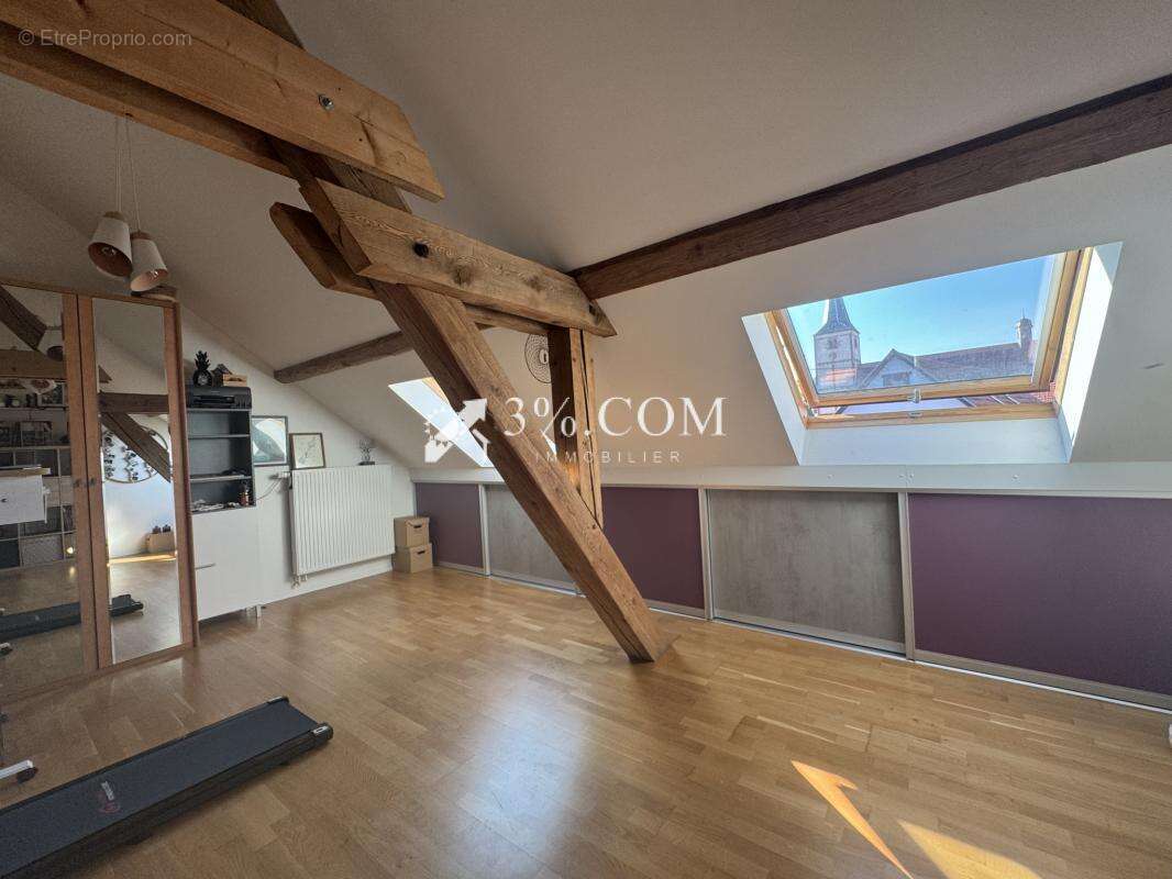 3%COM Très beau F4 en duplex avec terrasse - photo 10