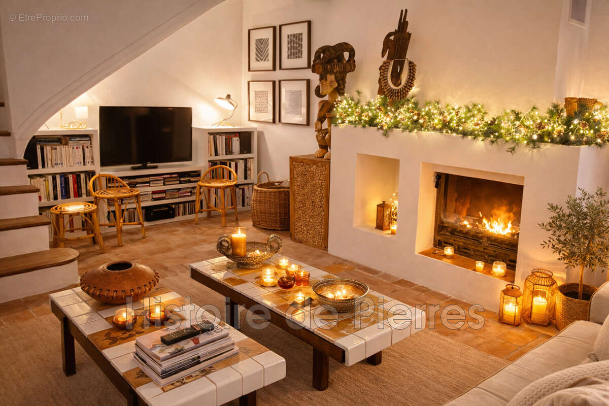 Maison à LA GARDE-FREINET