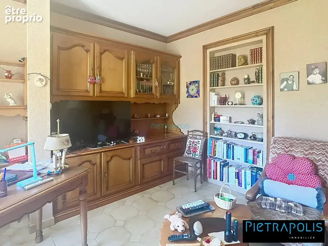 Maison 245 m² à Villefranche-Sur-Saone  - photo 9