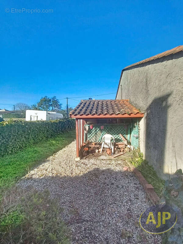 Maison à BEGADAN