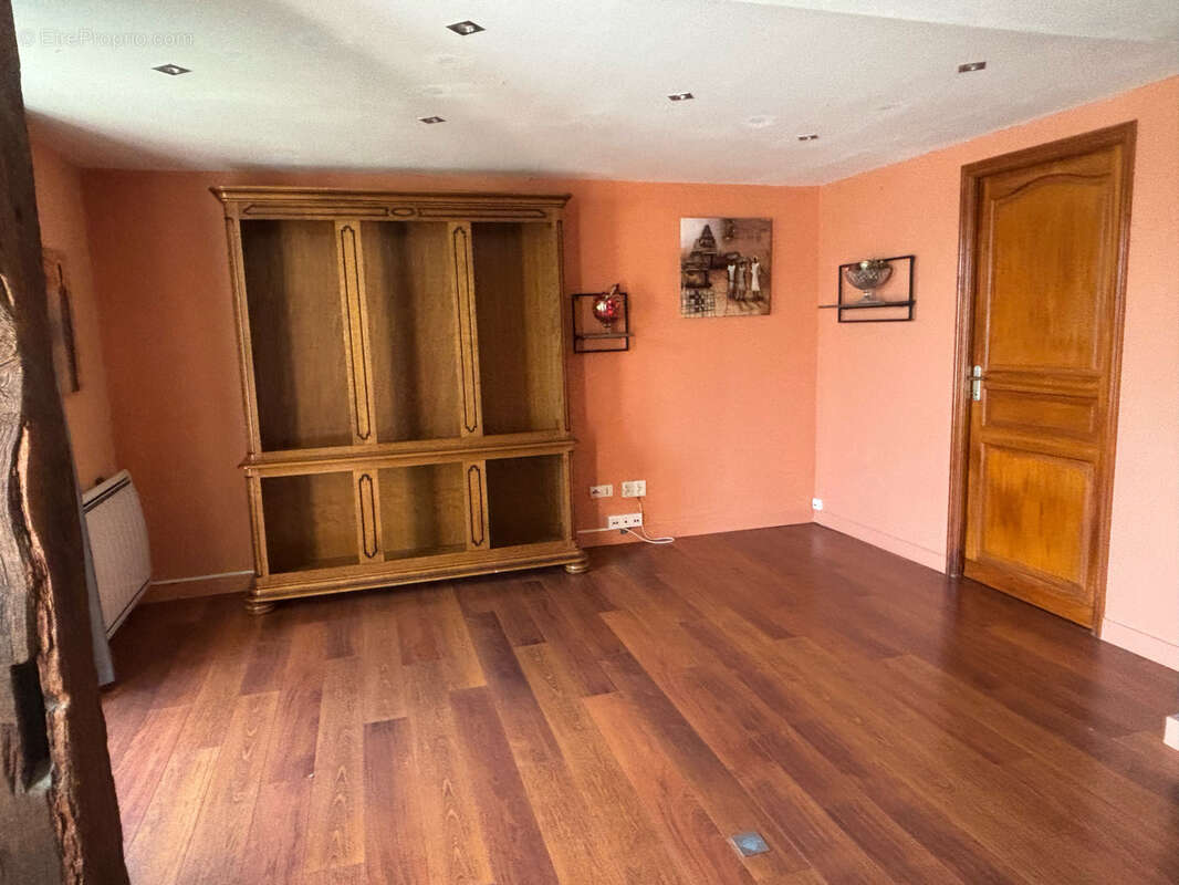 Maison à CHATEAUNEUF-EN-THYMERAIS