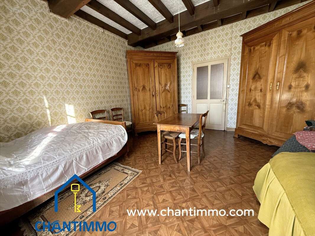 Maison à LA CAILLERE-SAINT-HILAIRE