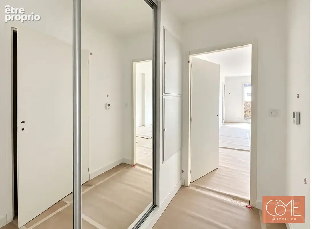 Grand type 2 47m² - balcon - exposition sud et est- parking sous-sol centre-ville - saint-grégoire - photo 7