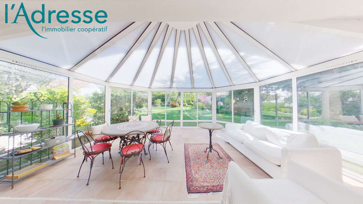 Maison à CHAMPS-SUR-MARNE