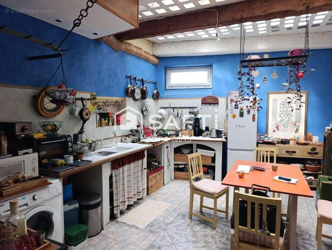 Maison 75 m² à Talairan  - photo 3