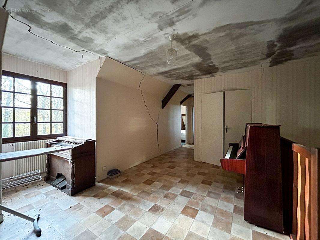 Maison à MERY-SUR-CHER