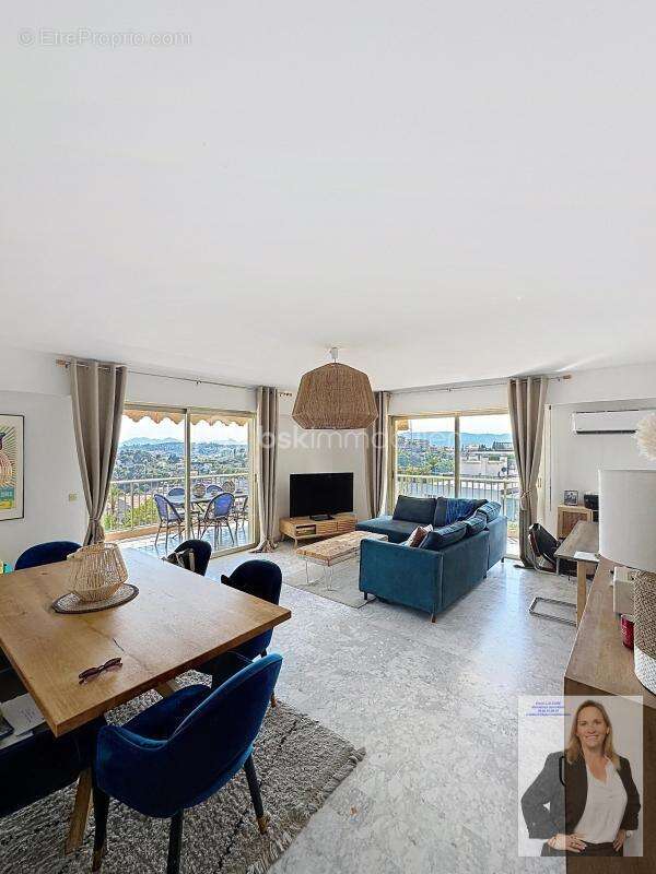Appartement à LE CANNET