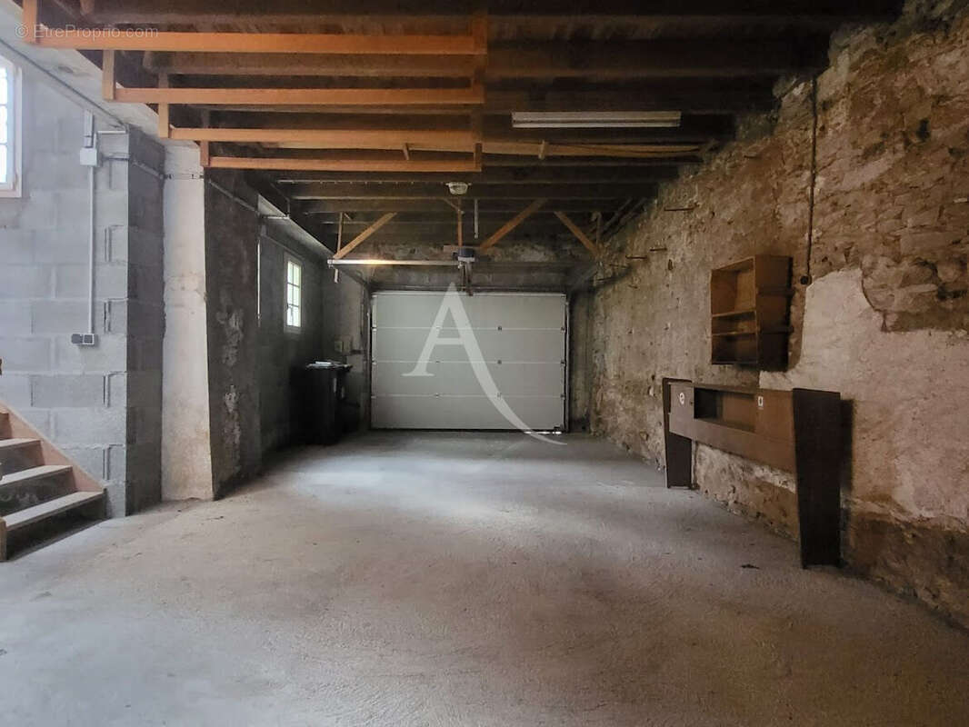 Maison à SAINT-GEORGES-SUR-LOIRE