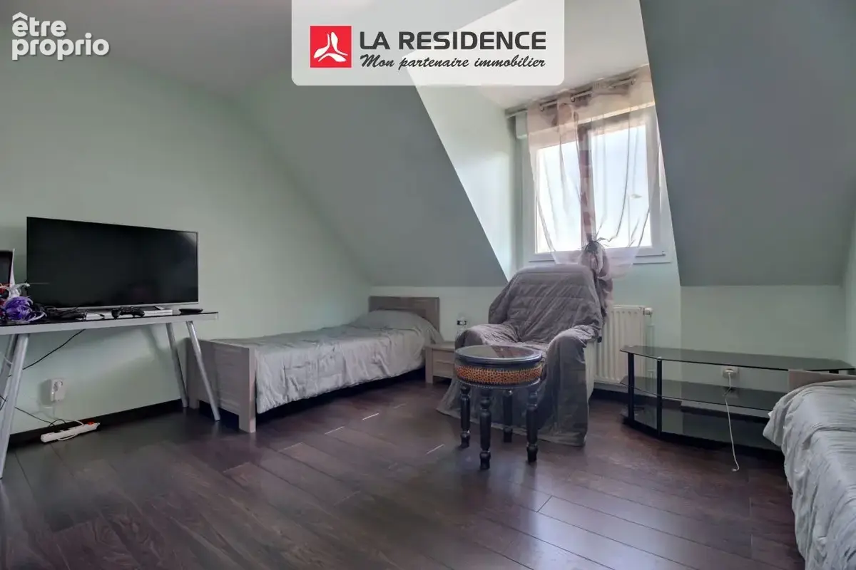 Maison 6 pièces 150 m² à vendre à Saint-Etienne-Du-Rouvray (76800) - photo 7