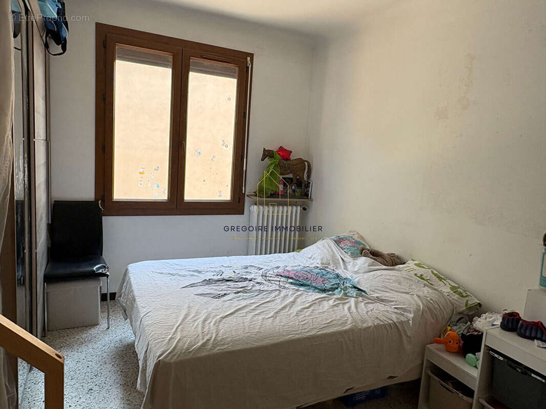 Appartement à PERTUIS