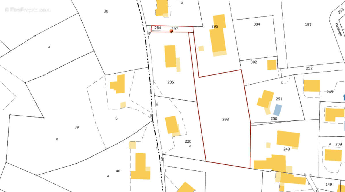 Photo 3 - Terrain à COURS-LA-VILLE