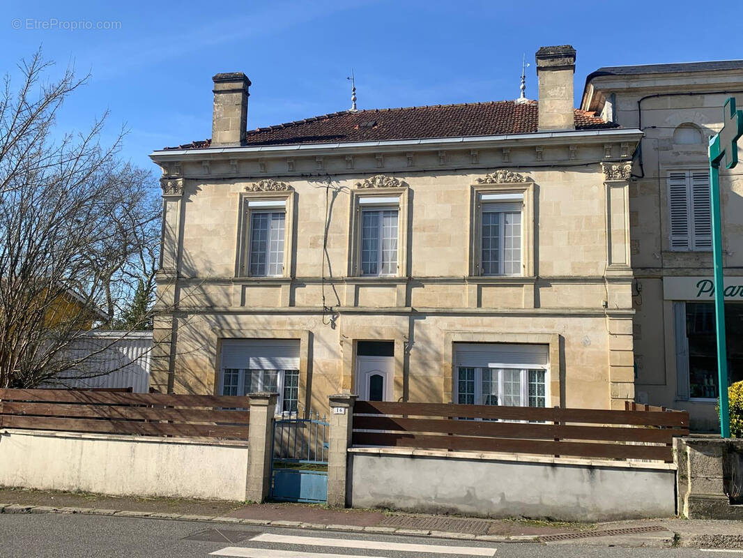 Maison à GORNAC