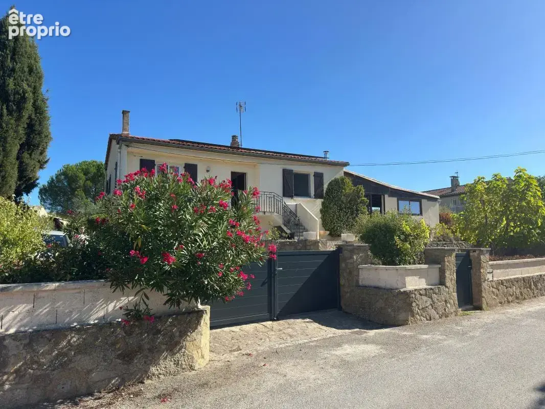 Photo Maison à Lauraguel au prix de 258 500€