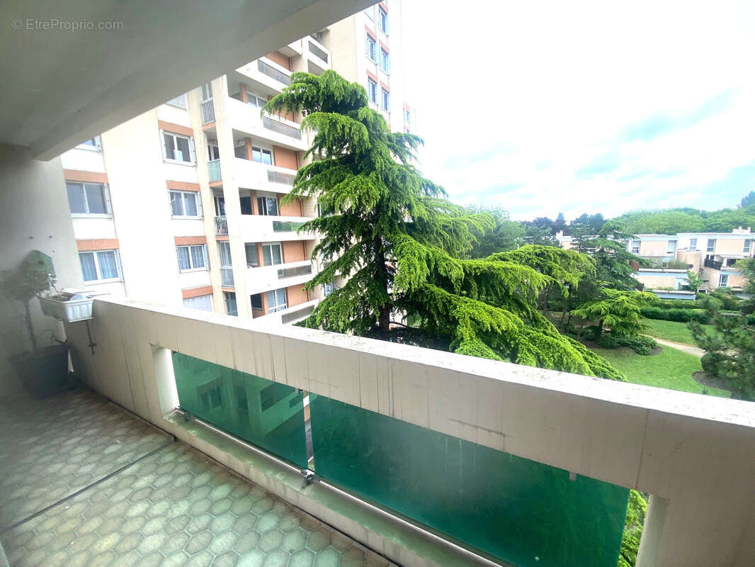 Appartement à EPINAY-SUR-SEINE