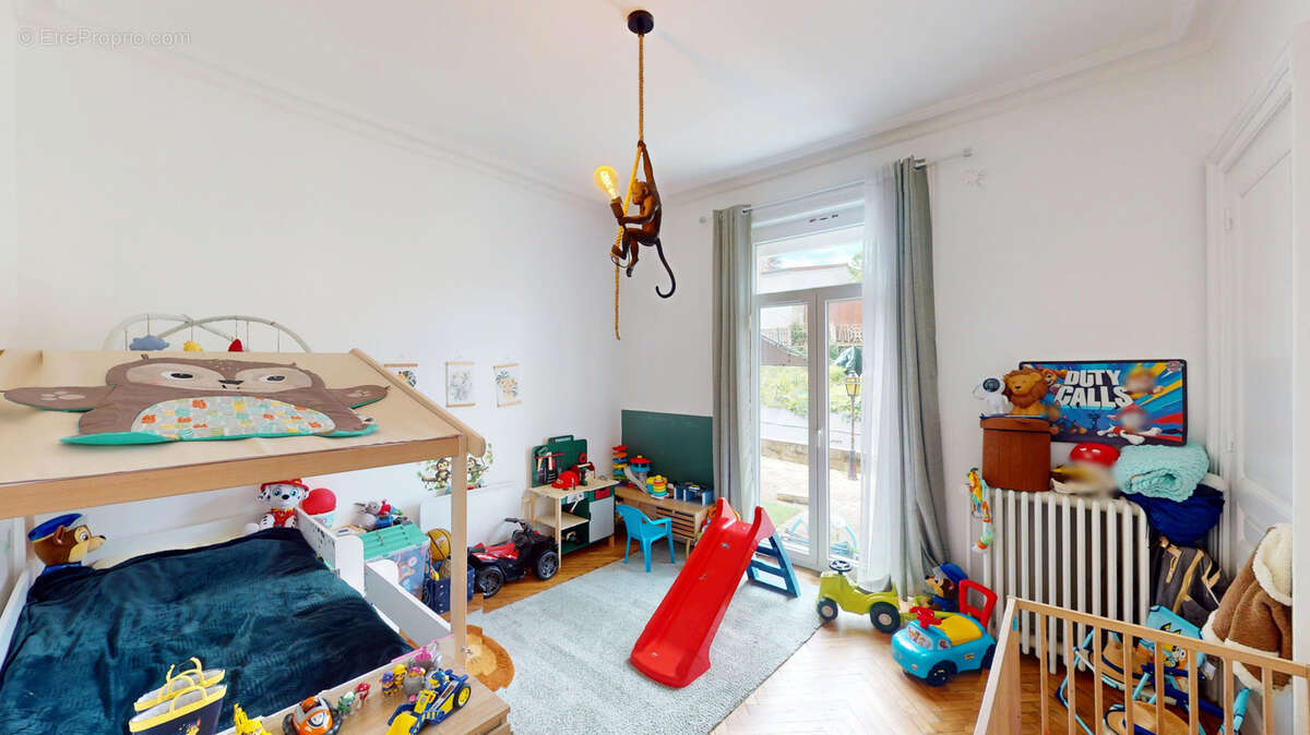 Appartement à FRAISSES