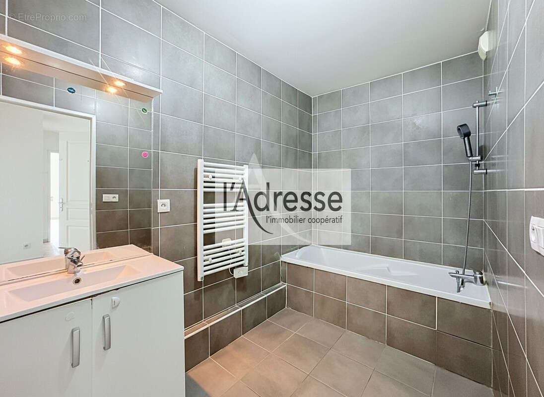 EXCLUSIVITE  Hauteur Antibes 3 pièces - photo 9
