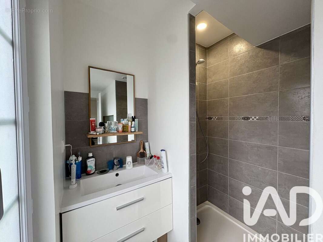Photo 8 - Appartement à LAMORLAYE