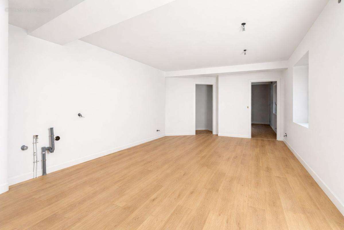 Appartement à COUBON