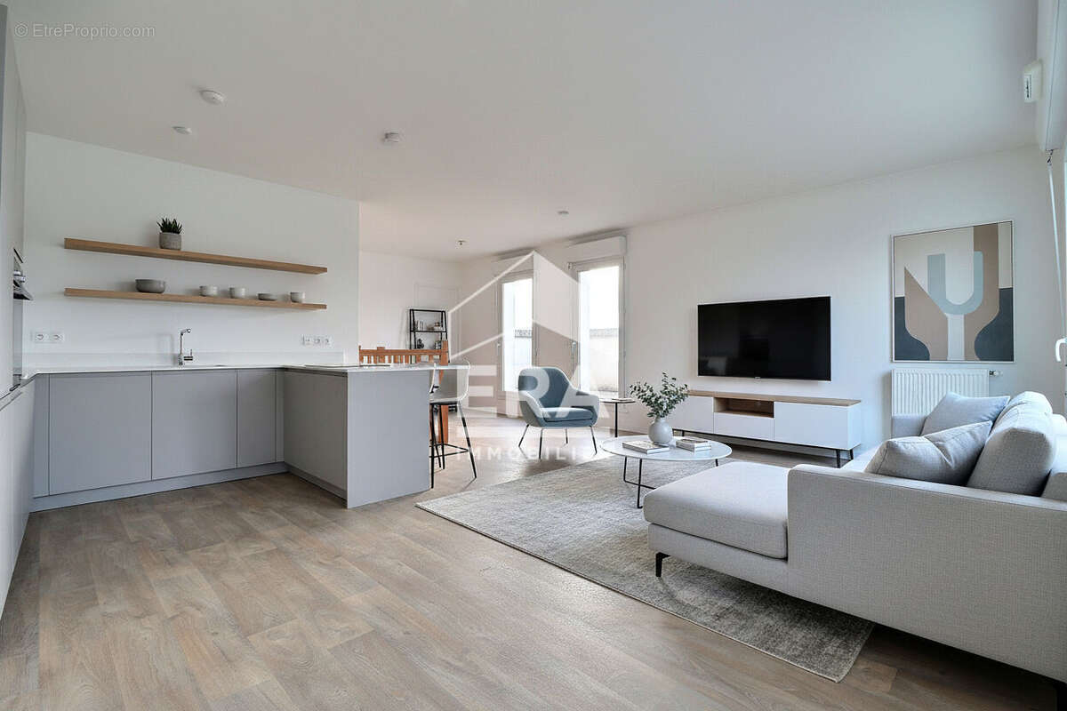 Appartement à STAINS