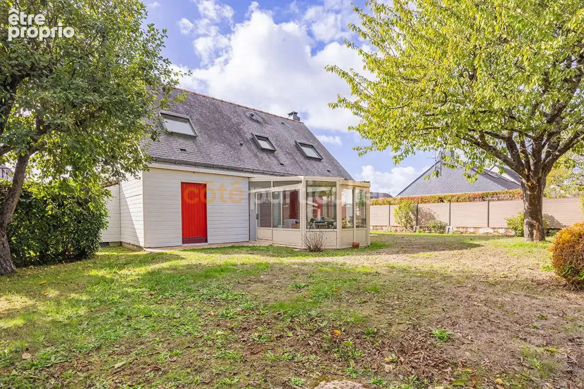 Sainte-luce-sur-loire -- maison 6 pièces -- 122 m² -- 4 chambres -- veranda -- jardin -- garage - photo 1