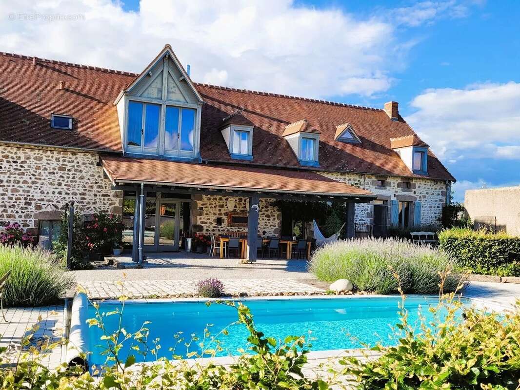 Maison à BEAUNE-D&#039;ALLIER