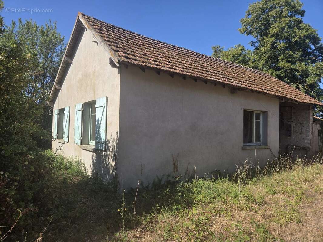 Maison à COSNE-COURS-SUR-LOIRE