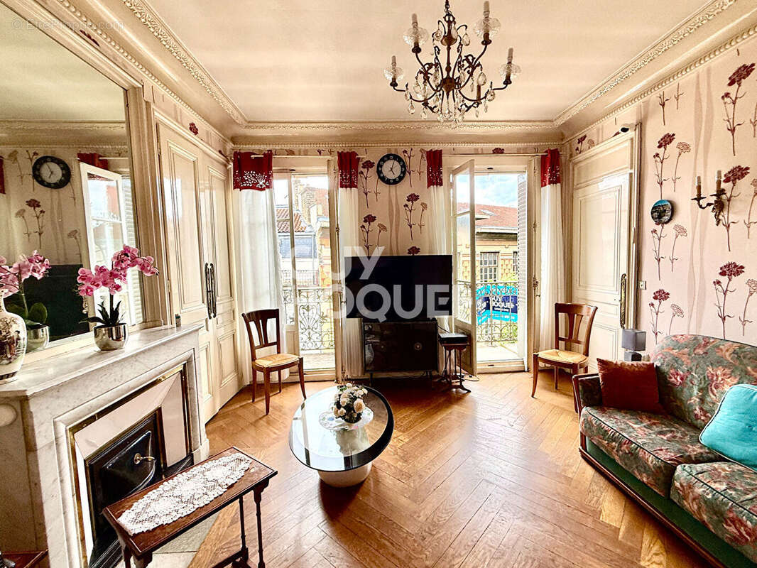 Appartement à LYON-1E