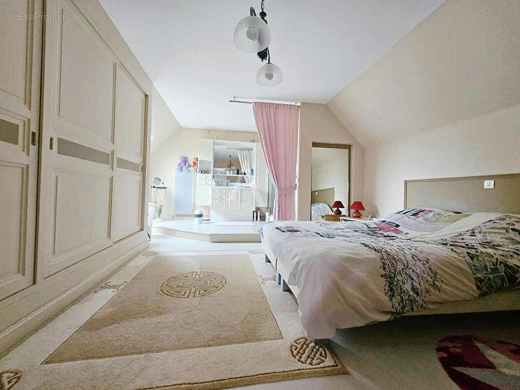 Beau Pavillon  QUEND - VILLE 140 m² 4 chambres.2 salles d'eau.10 minutes de la  plage. - photo 10