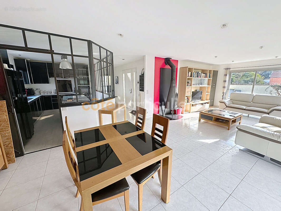 Maison à SAINT-HILAIRE-DE-RIEZ