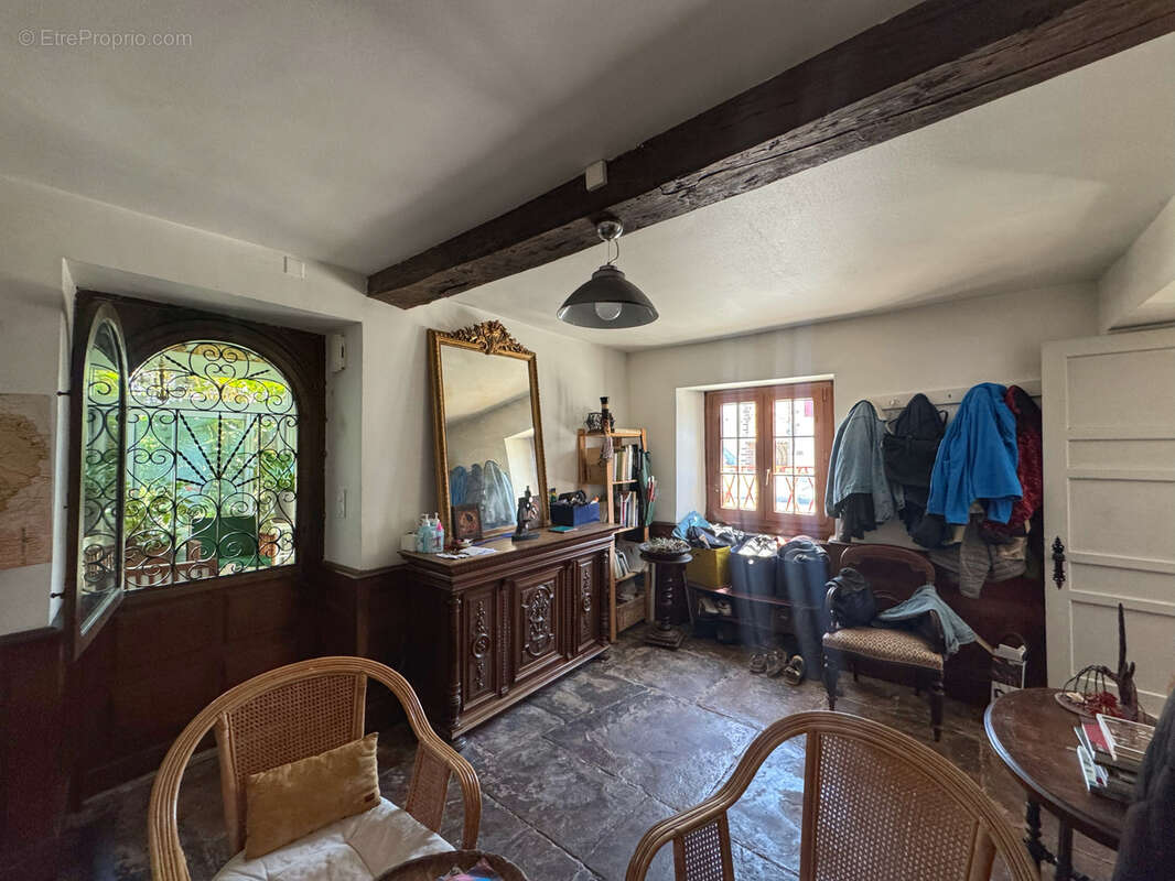 Maison mitoyenne de bourg - photo 8