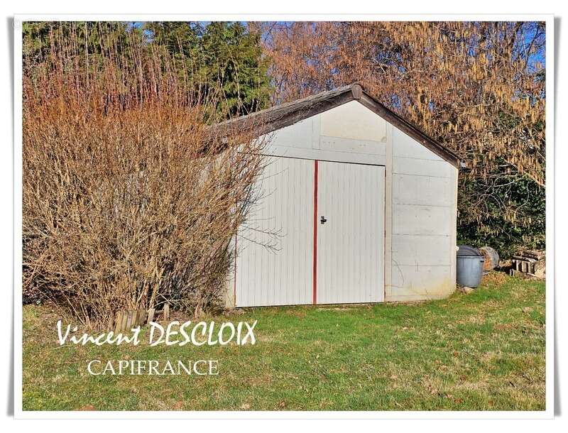 Maison à MONTSAUCHE-LES-SETTONS