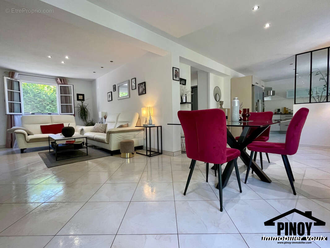Le confort d'une maison impeccable, le calme de la campagne… il ne manque plus que vous ! - photo 4