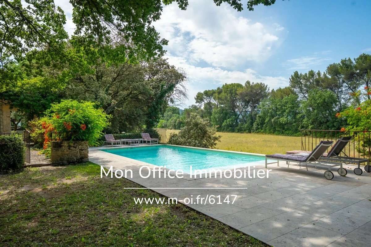 Référence : 6147-CCH. - Maison 9 pièces, avec maison d'amis ou gardien. Au calme - photo 4